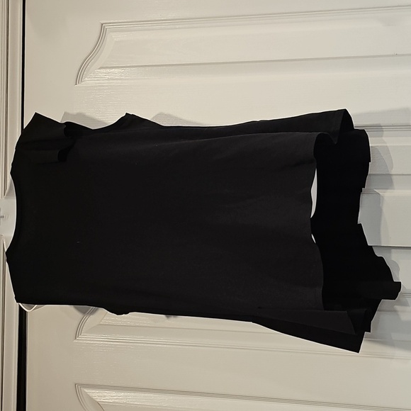 Lane Bryant Top Black with Asymmetrical Hem and Ruffle Side Size 18/20 NWT - Picture 8 of 8